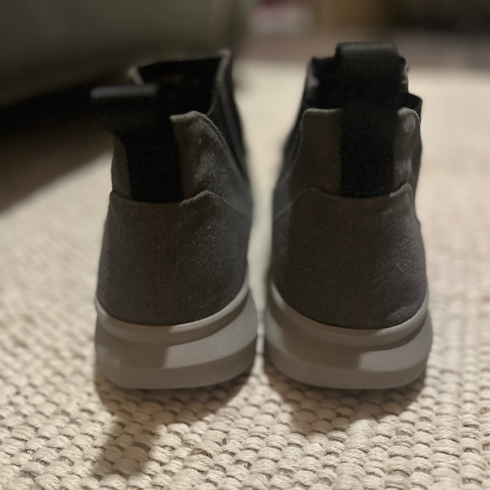 Ariat Charcoal Hilo Slip-Ons - Picture 3 of 4